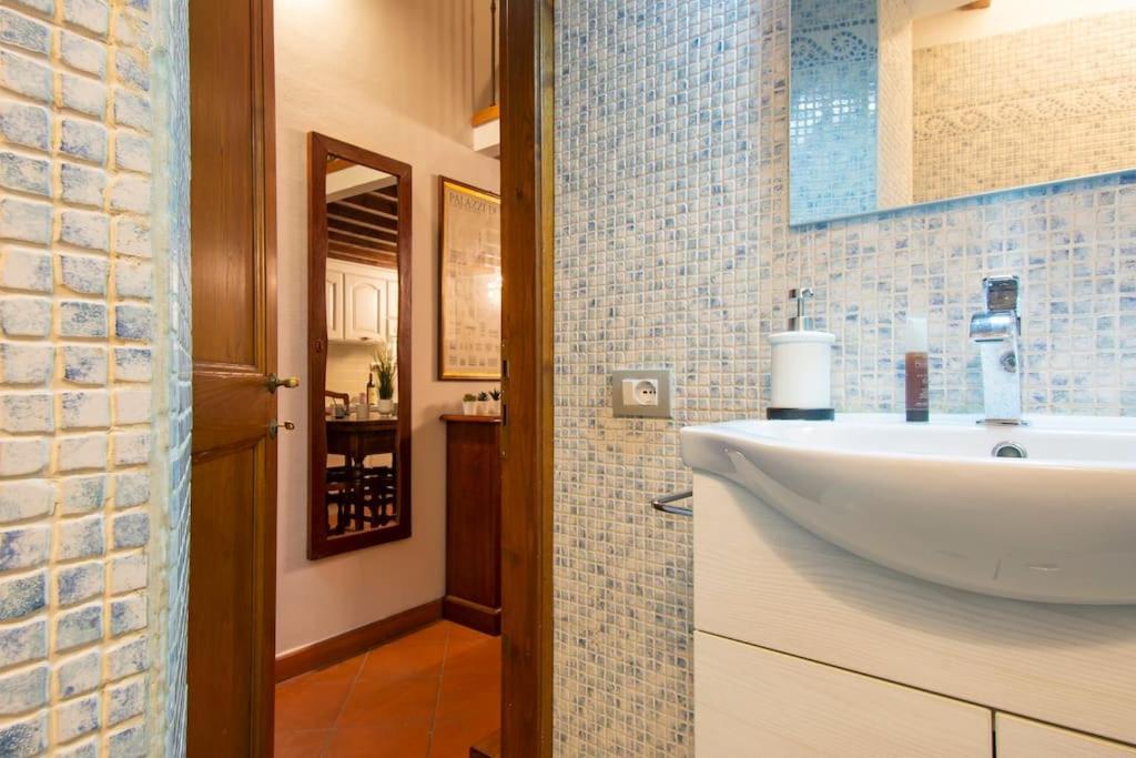 Apartmán Demedici Apt W/ 2Br 1' Walk Uffizi & Ponte Vecchio Florencie Exteriér fotografie